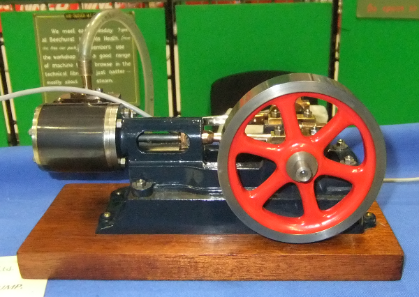 HORIZONTAL STEAM ENGINE Stuart Turner No. 8