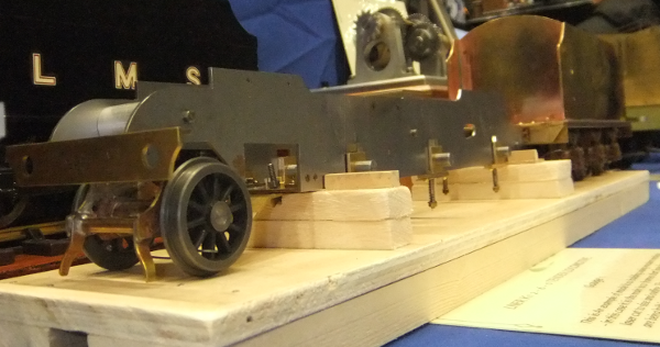 LNER K1 2 – 6 – 0 TENDER LOCOMOTIVE. Gauge 1